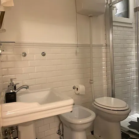 Casa Ortelia: In A Historic Building Διαμέρισμα