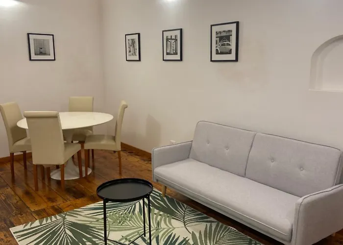 Casa Ortelia: In A Historic Building شقة بولونيا