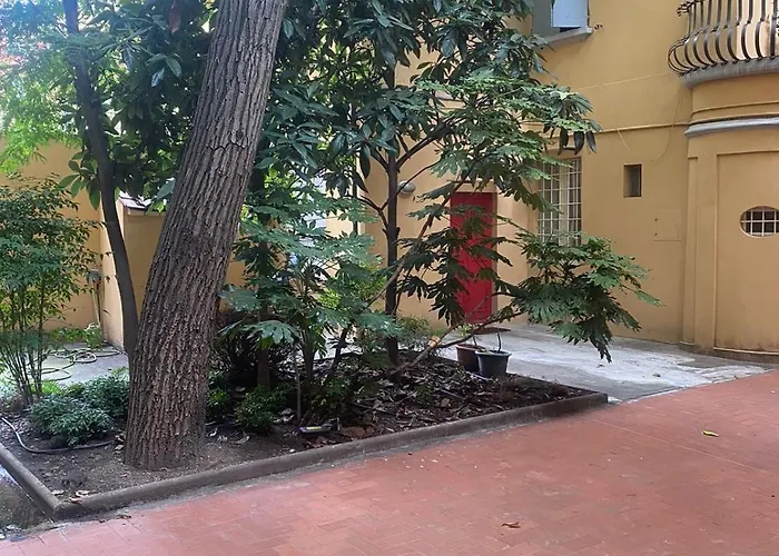 Casa Ortelia: In A Historic Building Bologna